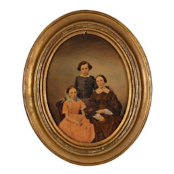 PHOTO-FR-ROUND-mother w/2 kids